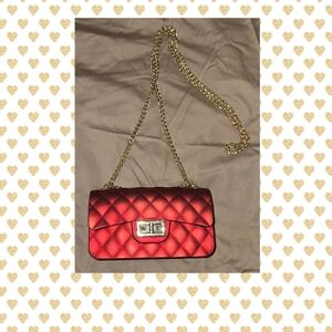 ❤️Elegant Red Quilted Gold Chain Purse